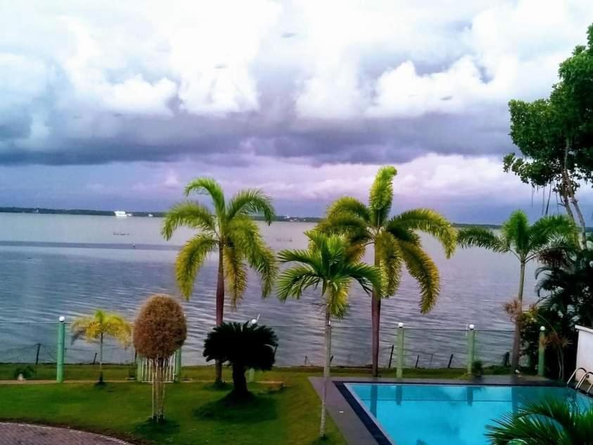 Rainbow Lagoon Resort Negombo Exterior photo